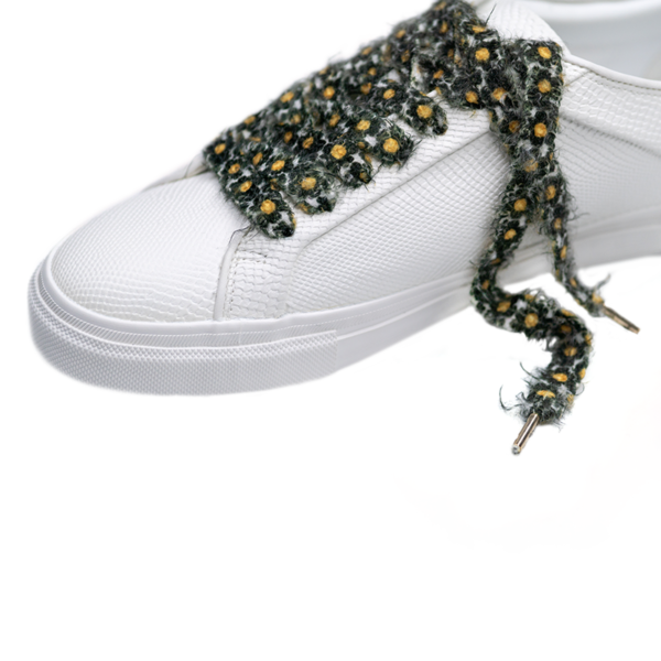 Cordones Planos Estampados Flores Blanco Negro