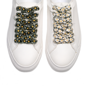Cordones Planos Estampados Flores Blanco Negro