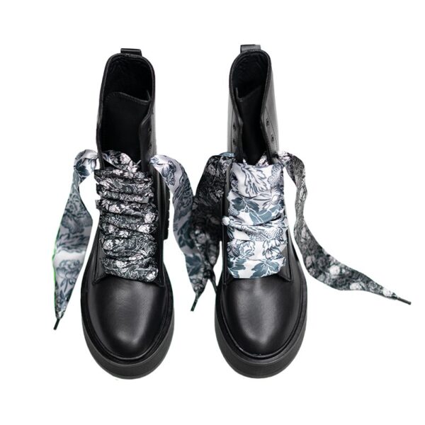 Cordones Planos Estampados Raso Flores Negras